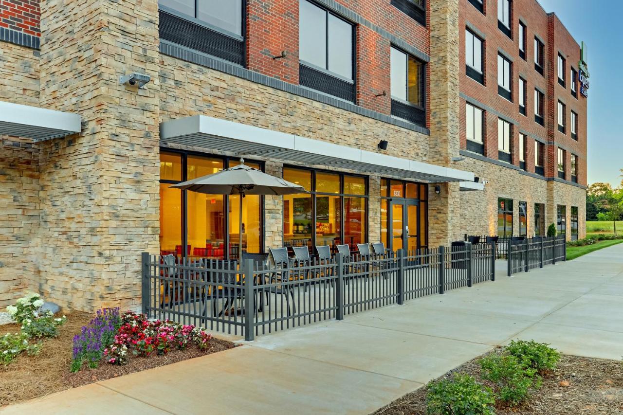 Holiday Inn Express & Suites - Winston - Salem Sw - Clemmons By Ihg מראה חיצוני תמונה