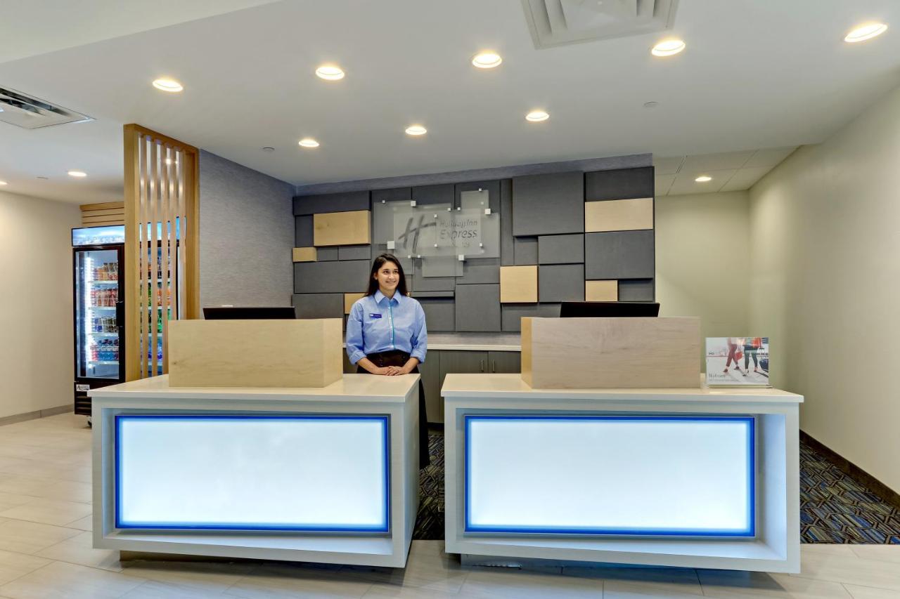 Holiday Inn Express & Suites - Winston - Salem Sw - Clemmons By Ihg מראה חיצוני תמונה